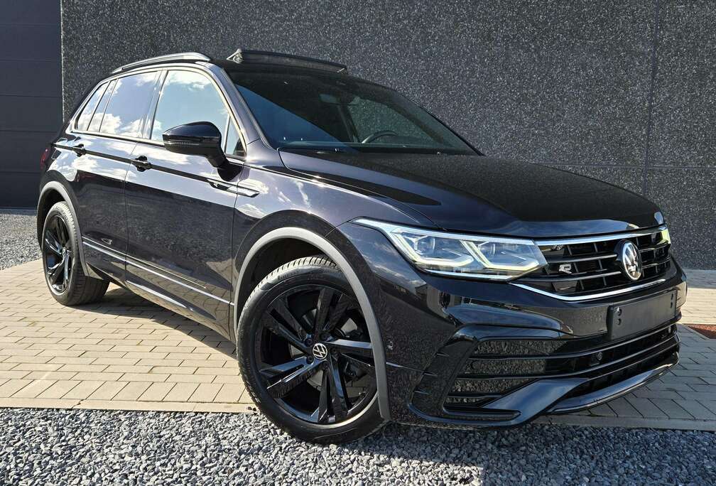 Volkswagen 1.5 TFSI DSG R-LINE-PANO-PDC-19\'\'