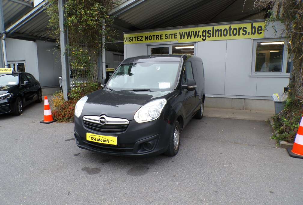 Opel 1.6 TDCi 105cv 2 places noir 12/17 Airco Radio USB