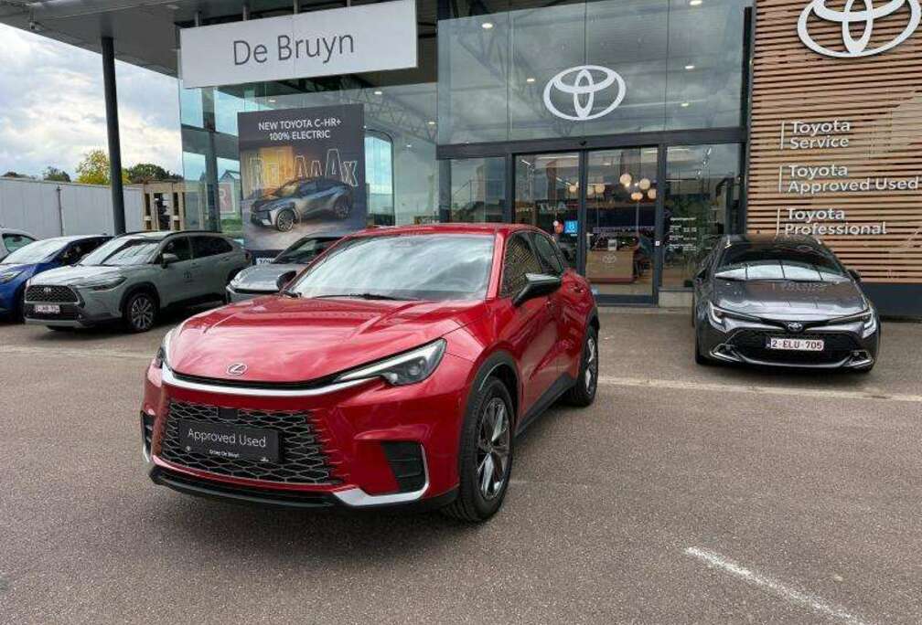Lexus Elegant