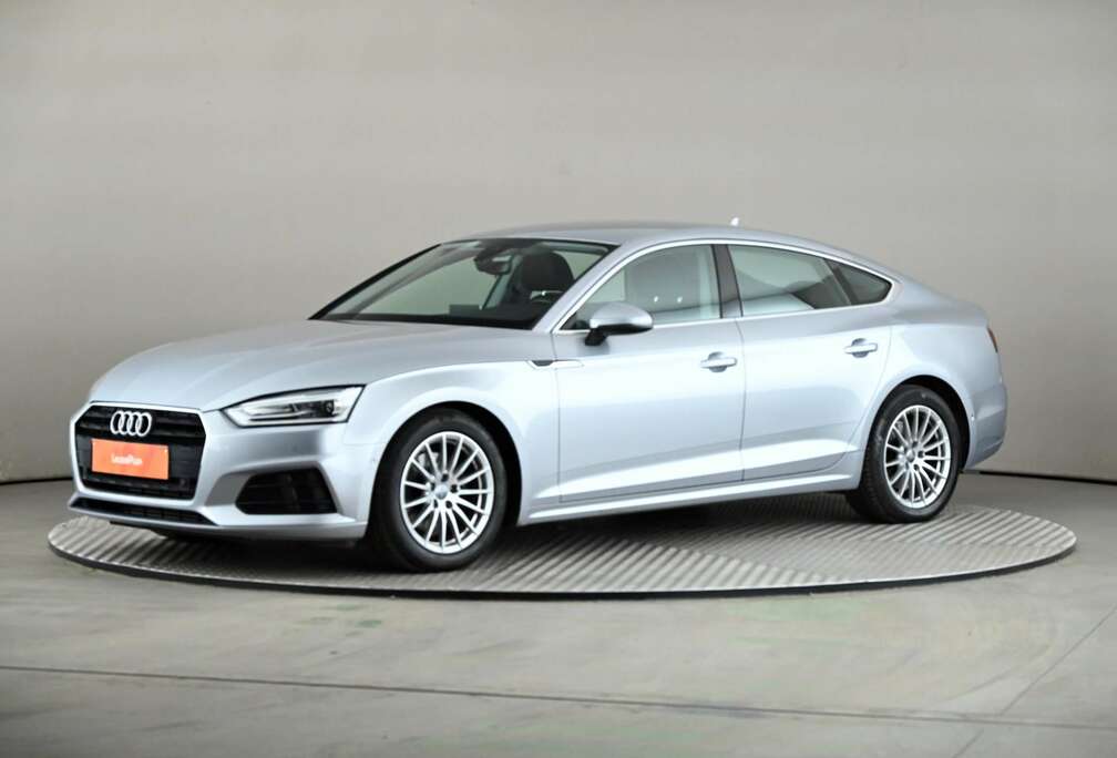 Audi Sportback 35 TFSI MHEV S-Tronic Business Tech XENO