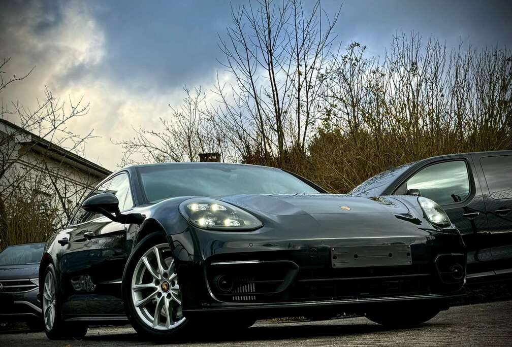 Porsche 4 e-Hybrid Sport Turismo 2.9 V6 Bi-Turbo PHEV PDK