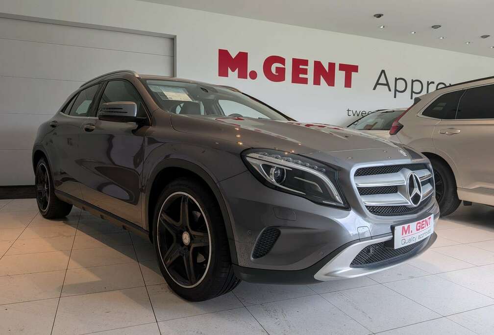 Mercedes-Benz GLA 180/ BENZINE/ AMG VELGEN/ GARANTIE/ WINTERBAND