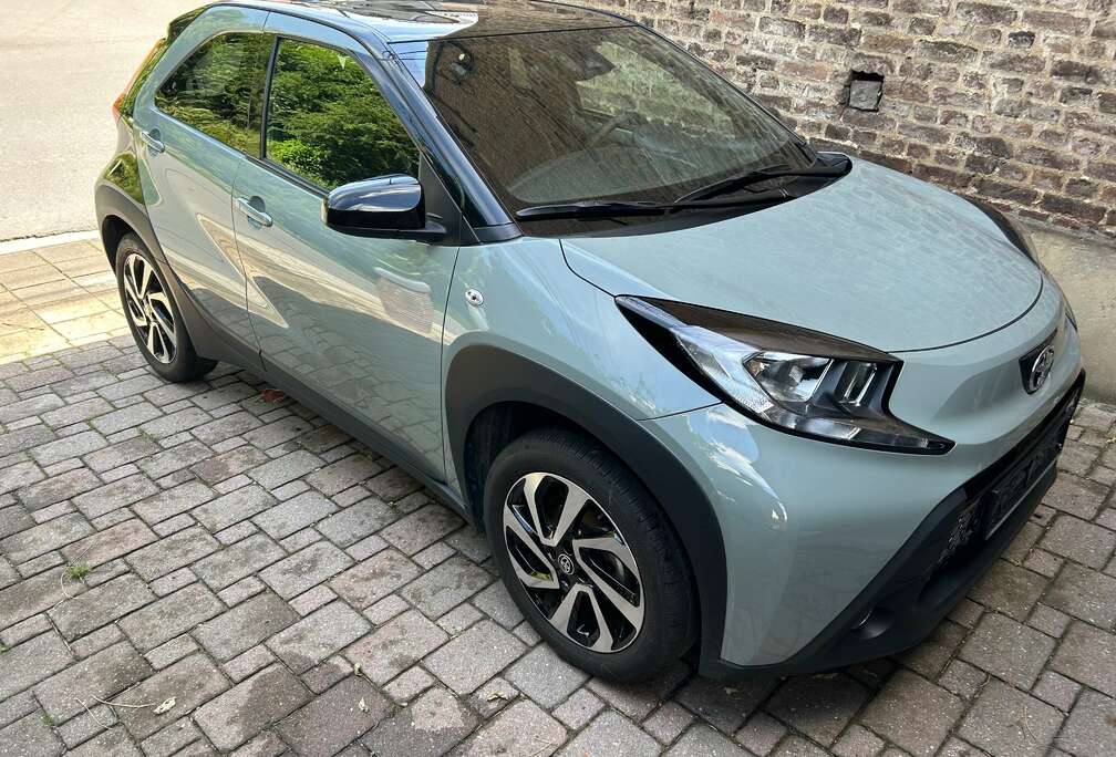 Toyota 1.0L MT pulse LHD