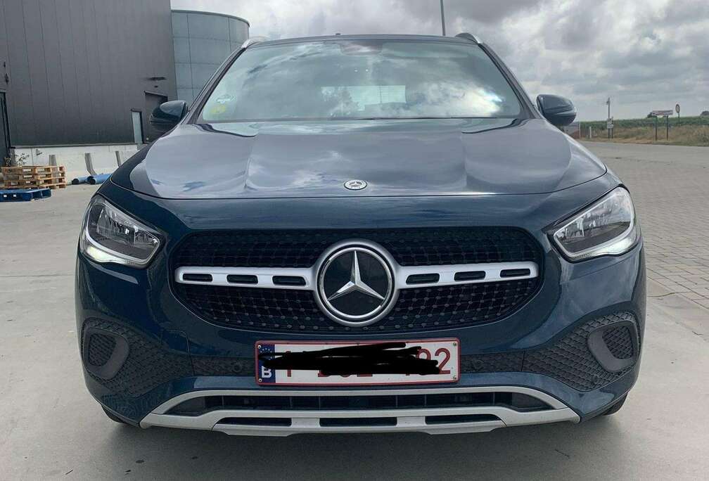 Mercedes-Benz GLA 180 d