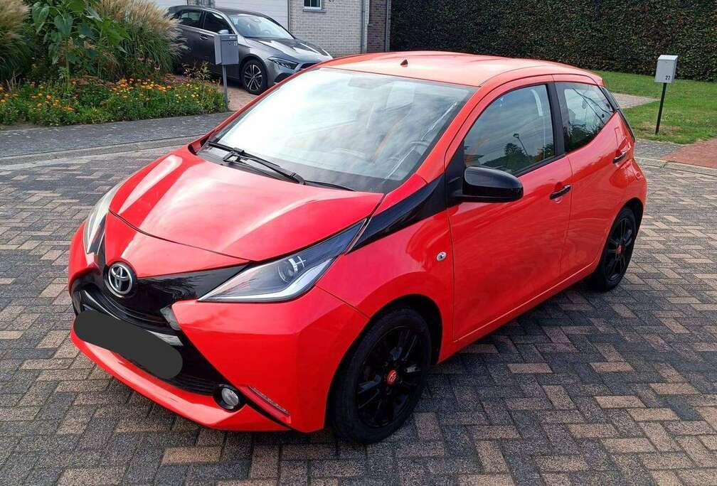 Toyota Aygo 1.0i VVT-i x-clusiv
