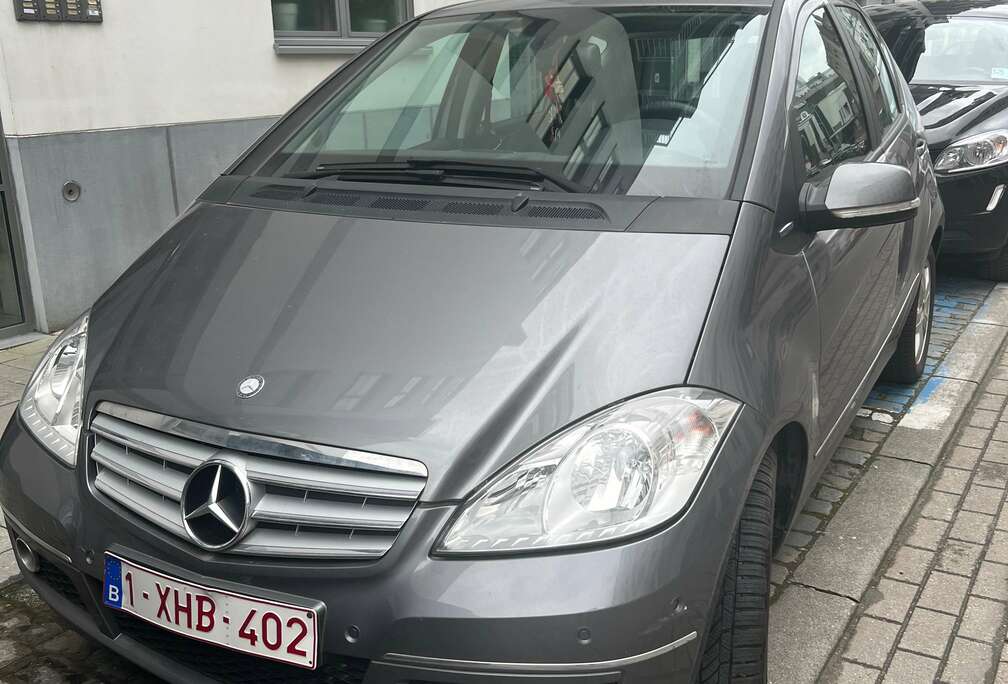 Mercedes-Benz A 160 CDI Elegance DPF BlueEFFICIENCY