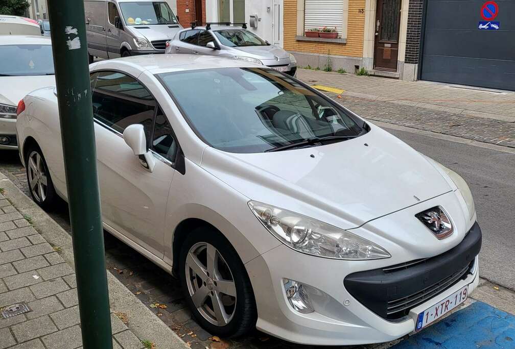 Peugeot CC 2.0 HDi Feline