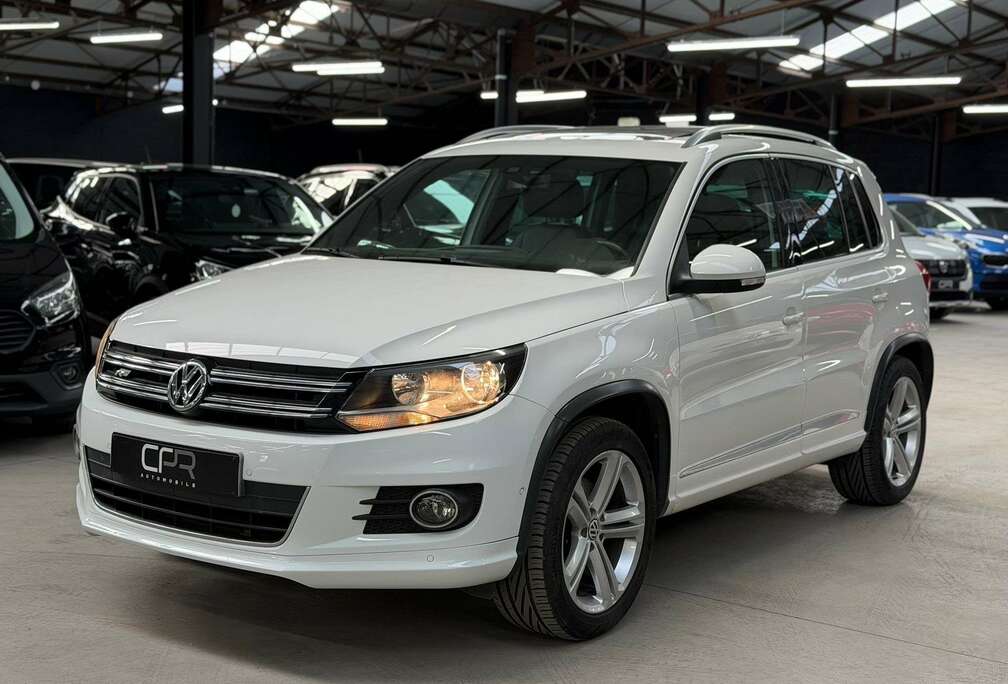 Volkswagen 1.4 TSI * R-LINE * GPS * PANO * SIEGE CH * RADAR