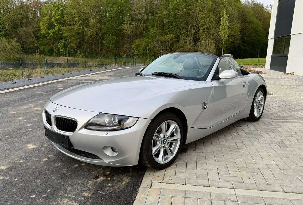 BMW Z4 2.2i - Six Cylindres - Collector