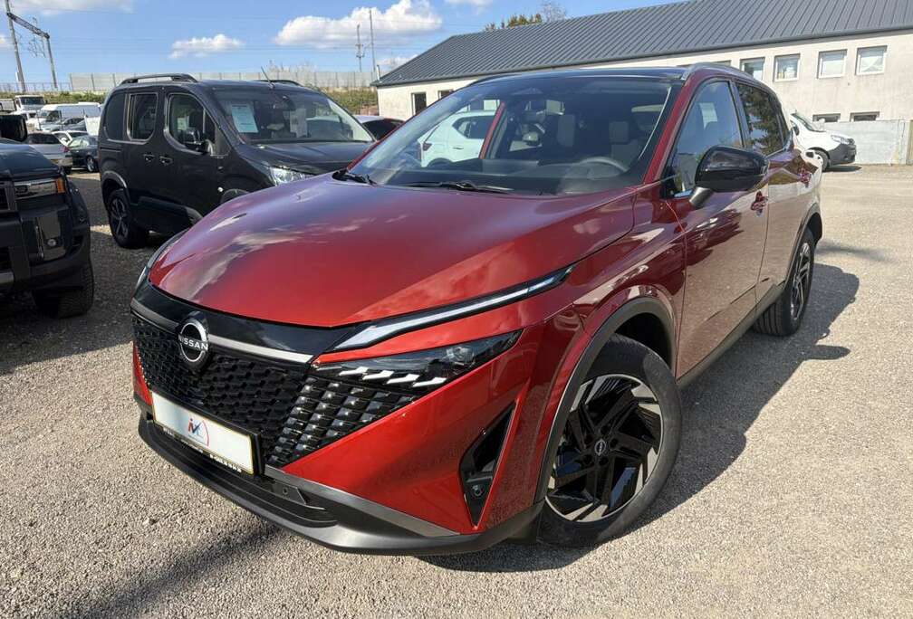Nissan 1.3 N-CONNECTA 2WD 158CV Xtronic Mild-Hybrid