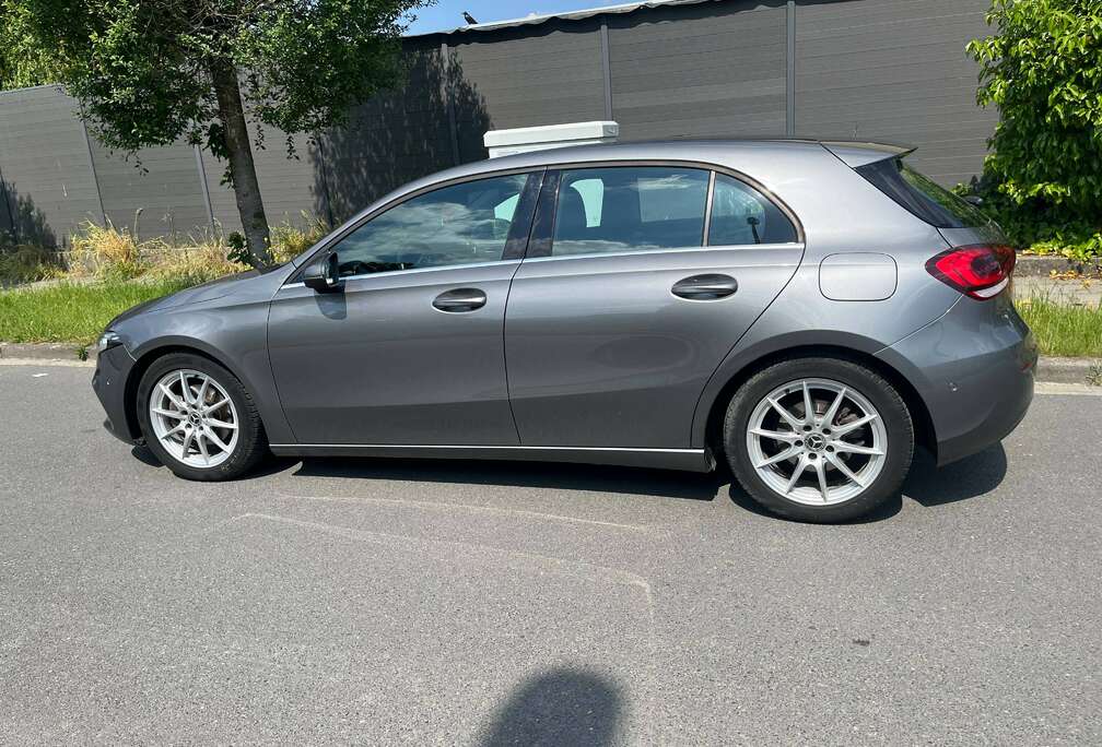 Mercedes-Benz A 160