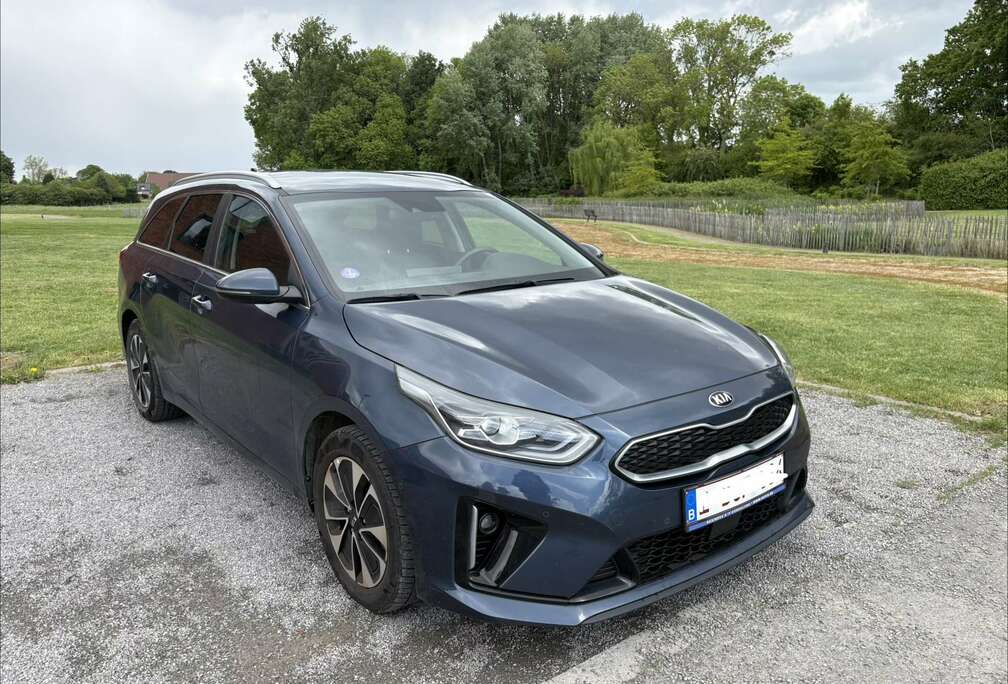 Kia Ceed SW 1.6 GDi PHEV Business Line DCT