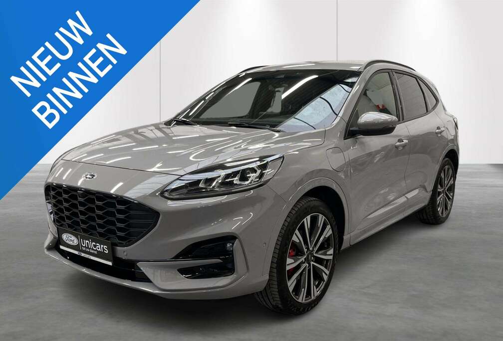 Ford 2.5 PHEV Graphite Tech Edition