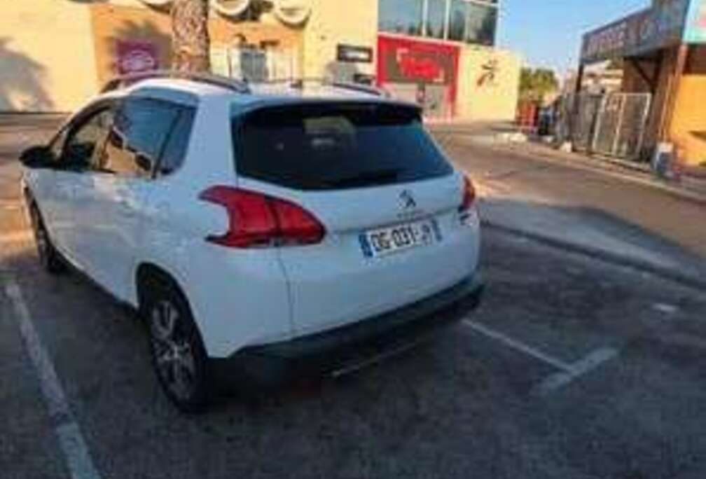 Peugeot 1.6 e-HDi 115ch FAP BVM6 Féline Cuivre