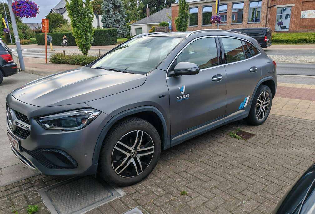 Mercedes-Benz GLA 250 e PHEV Business Solution