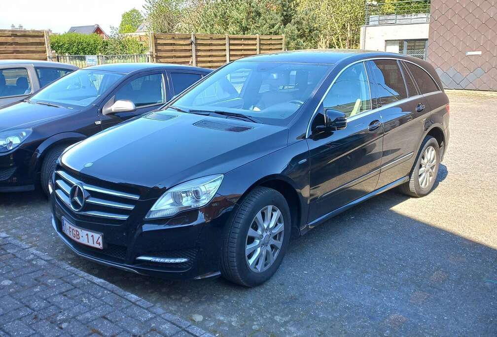 Mercedes-Benz R 300 CDI DPF BlueEFFICIENCY 7G-TRONIC