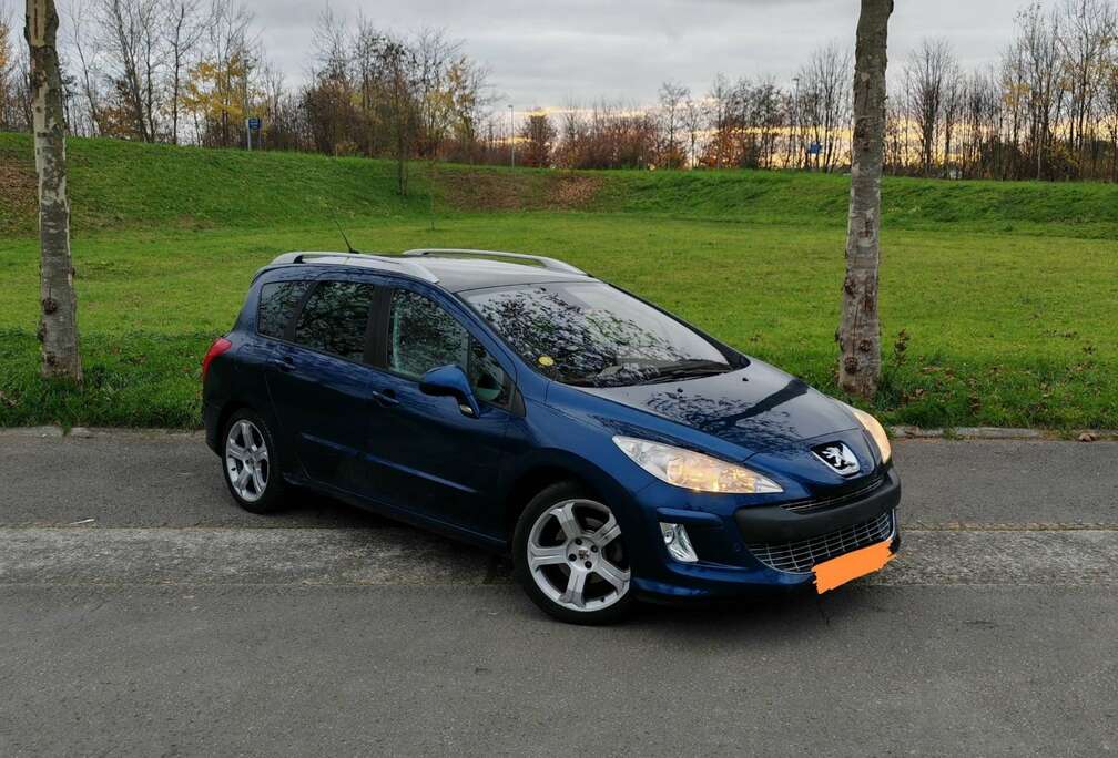 Peugeot SW 150 THP Platinum