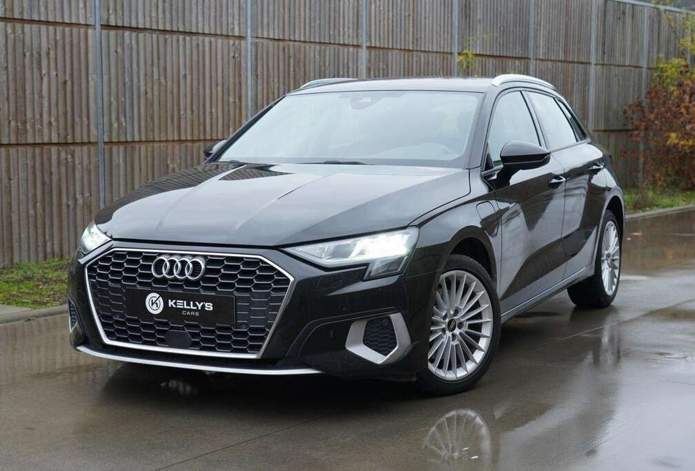 Audi A3 40 TFSIe Sportback S tronic Plug in**Topstaat