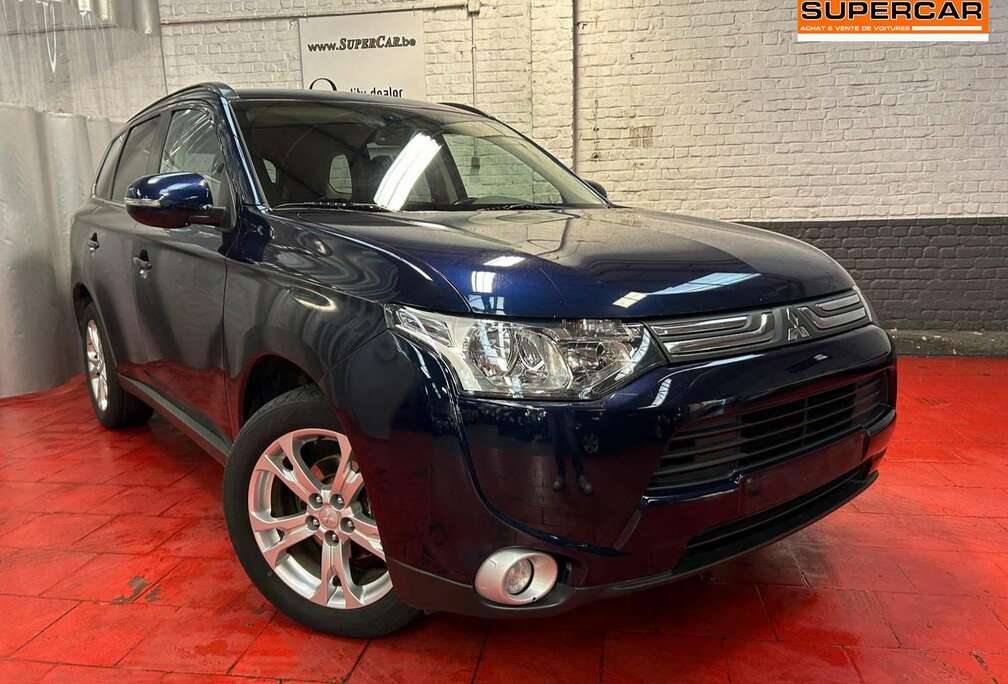 Mitsubishi 2.2 DI-D 4WD Xperience * CAMERA * CUIR * 7 PL *