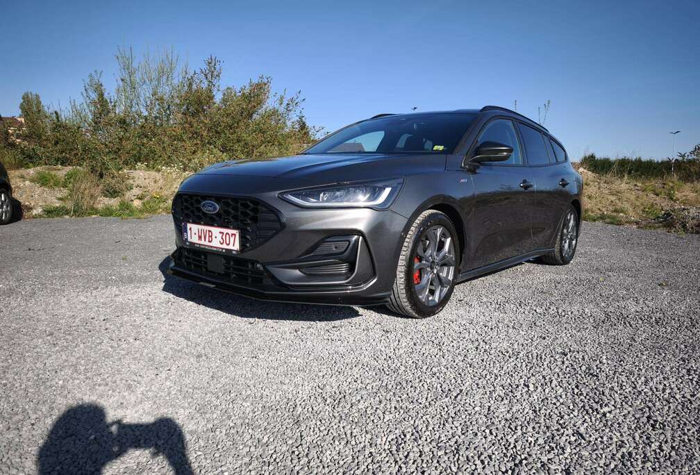 Ford Focus Clipper 1.0 EcoBoost MHEV ST-Line X