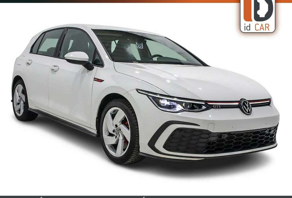 Volkswagen 2.0 TSI DSG  LED CARPLAY RADAR CAMERA JA18