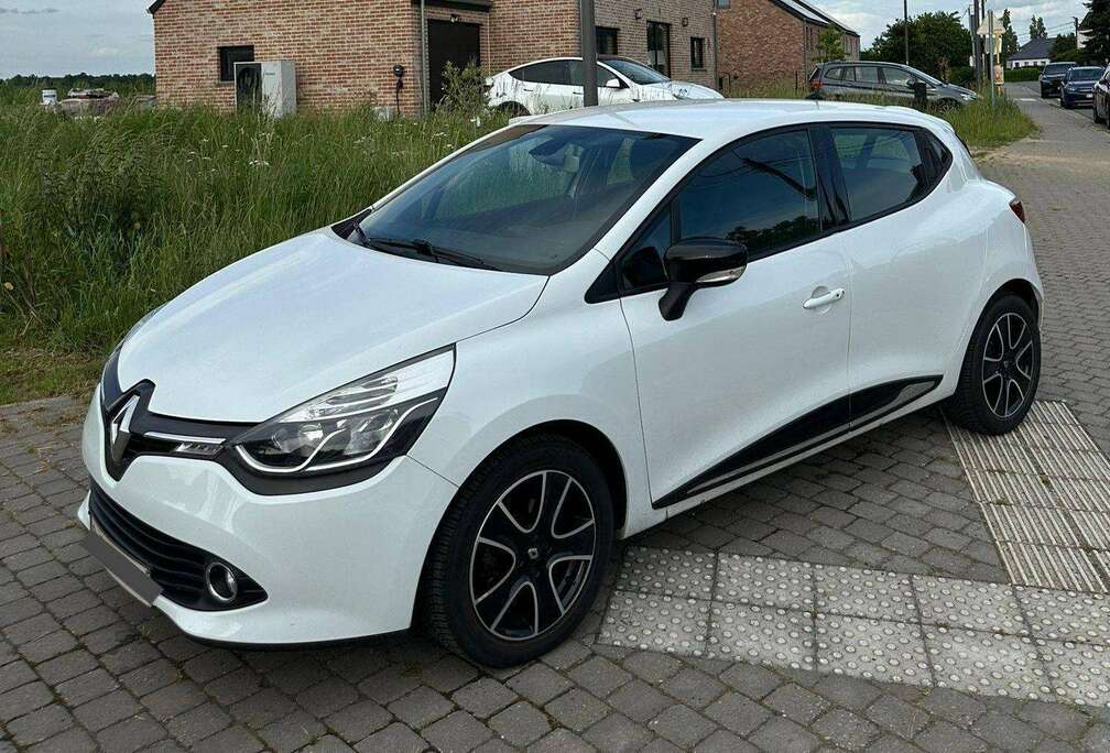 Renault 0471908824 Clio 0.9 TCe Energy Expression