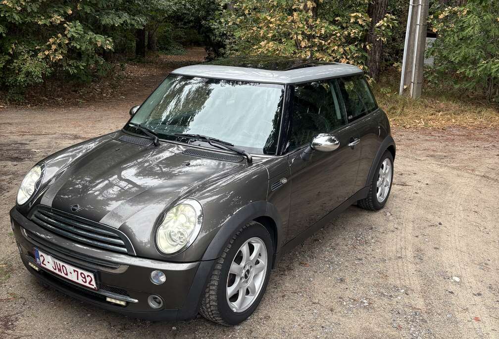 MINI 1.6i 16v CVT