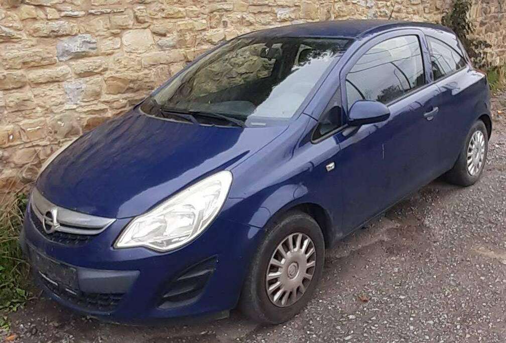 Opel Corsa 1.0i Essentia