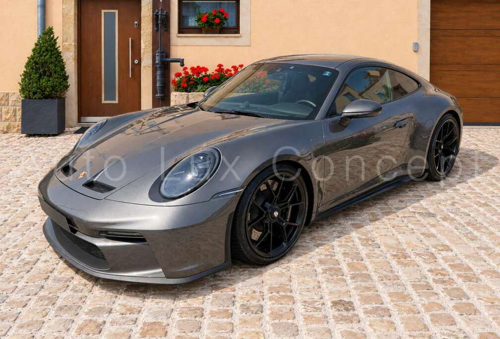 Porsche 911 GT3 Touring/PDK/Lift/Matrix/Kamera/eSitze/BOSE