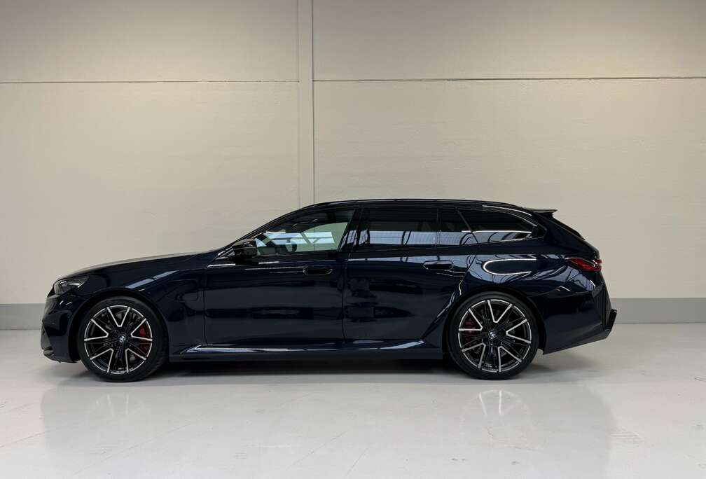 BMW M5 xDrive Touring