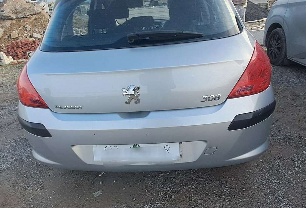 Peugeot 1.4i Confort Pack