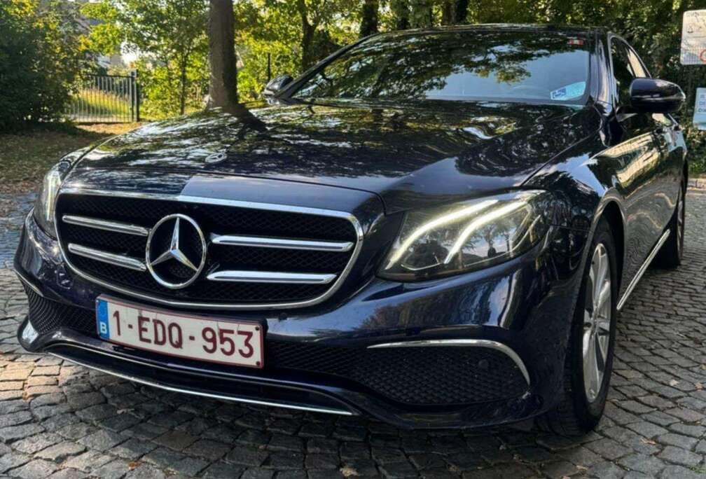 Mercedes-Benz E 200 d 9G-TRONIC AMG Line