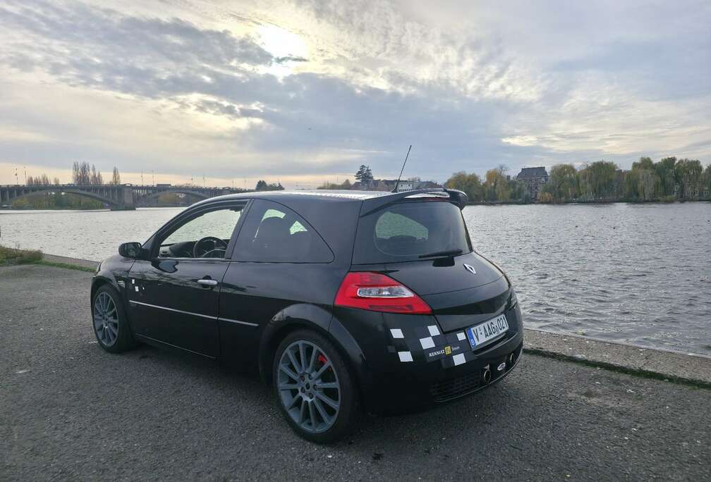 Renault 2.0 Turbo 16v RS Team