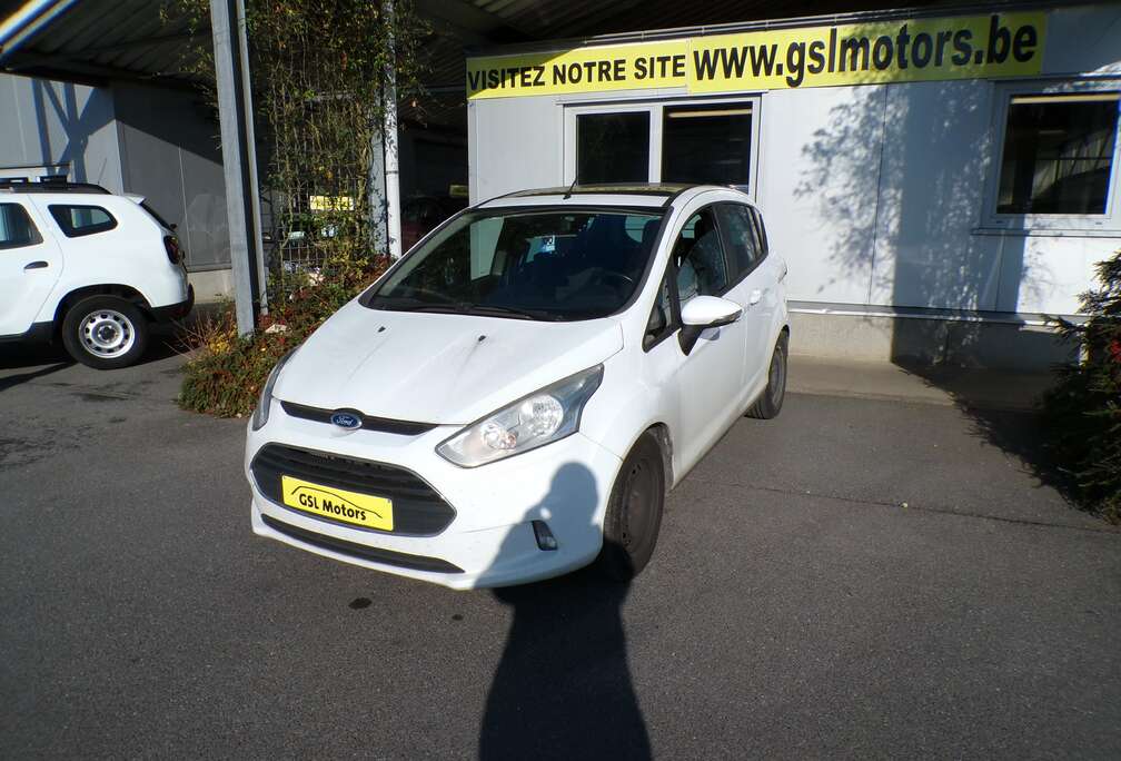 Ford 1.0 100cv blanc05/13 2900€ marchand Airco Radio