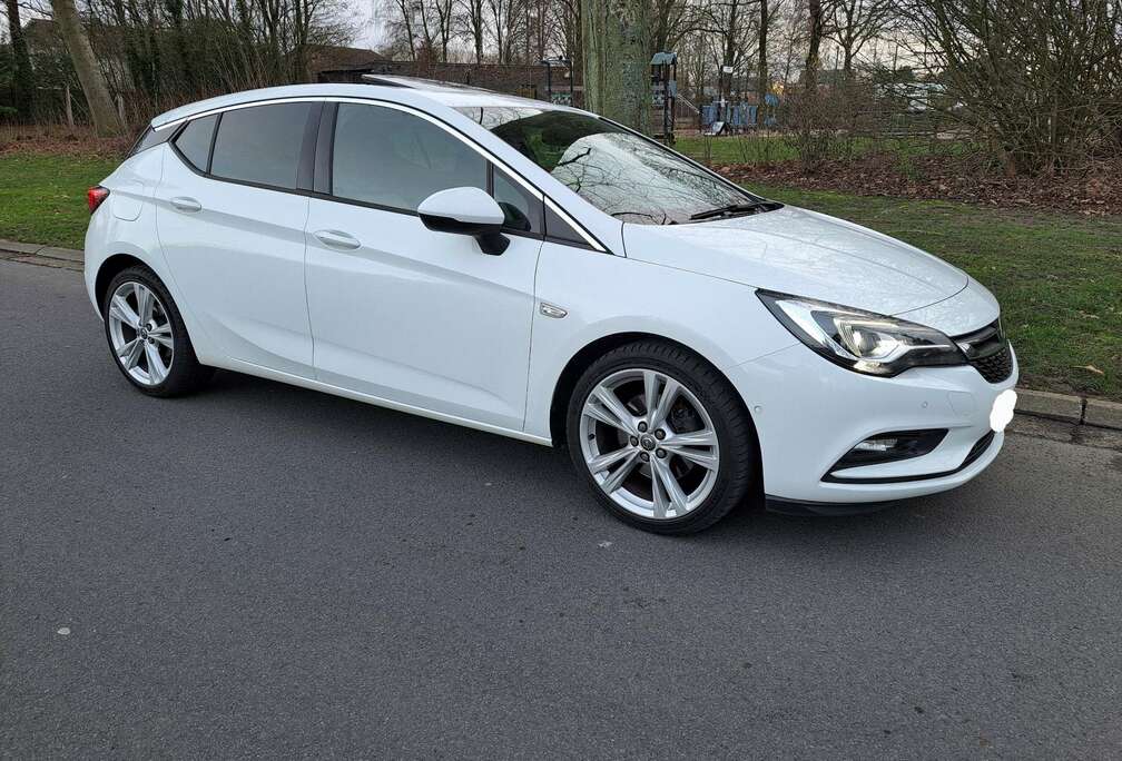 Opel Astra 1.6 Turbo Innovation Start/Stop