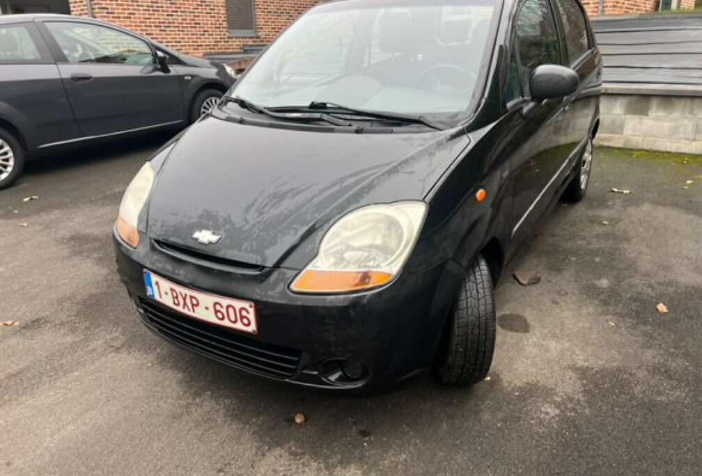 Chevrolet 1.0i SE