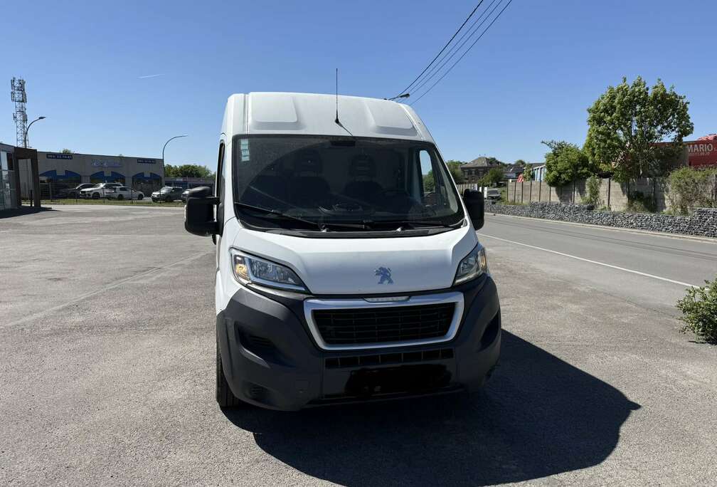 Peugeot HDi 335 L3H2 Cool Edition