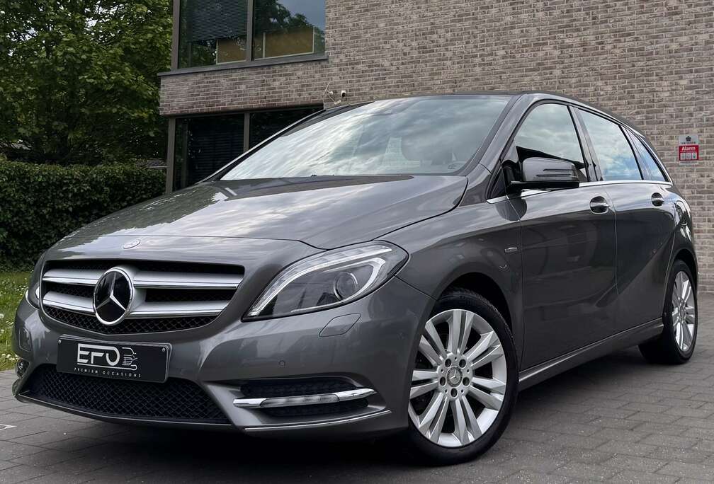 Mercedes-Benz B 200