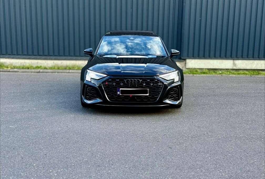 Audi Sportback 2.5 TFSI Quattro S tronic