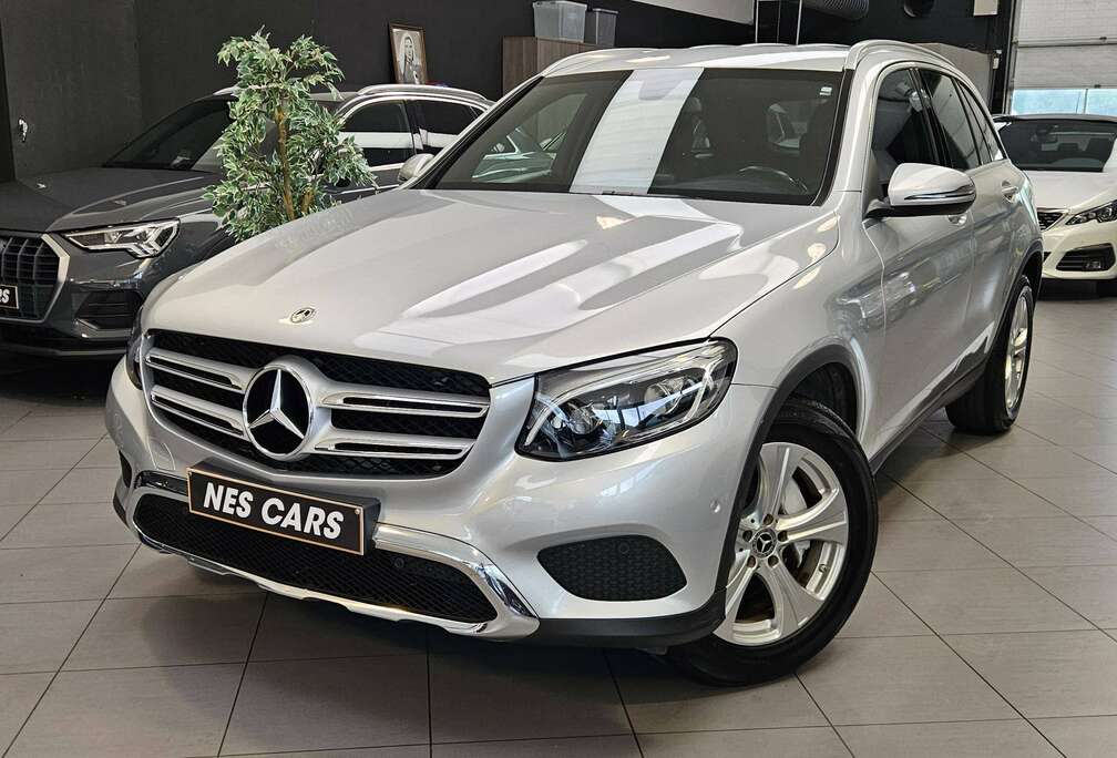 Mercedes-Benz GLC 220 D 4-MATIC,SEMI-CUIR,GPS,PHARES LED,CAMERA,GARANTIE 1 AN