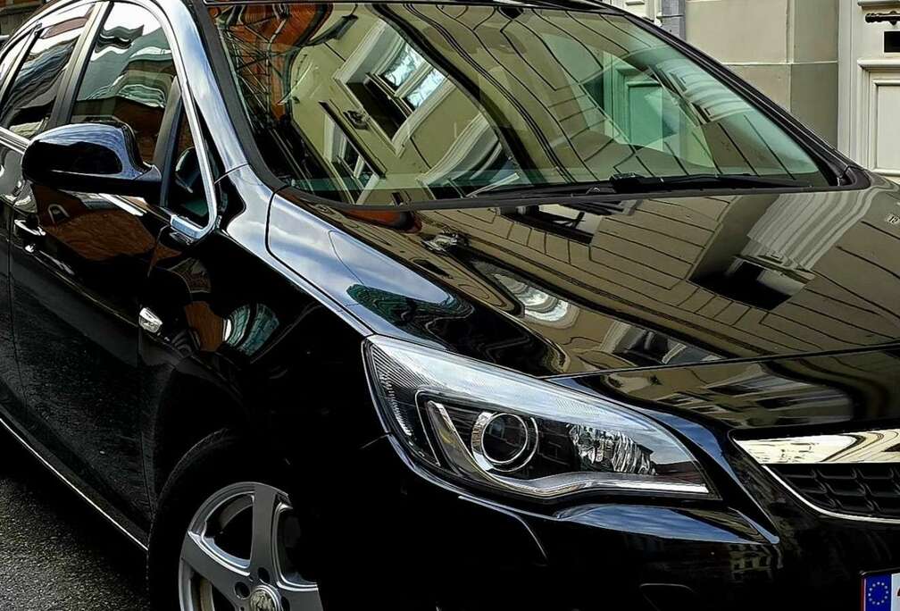 Opel 1.6 Turbo Sport