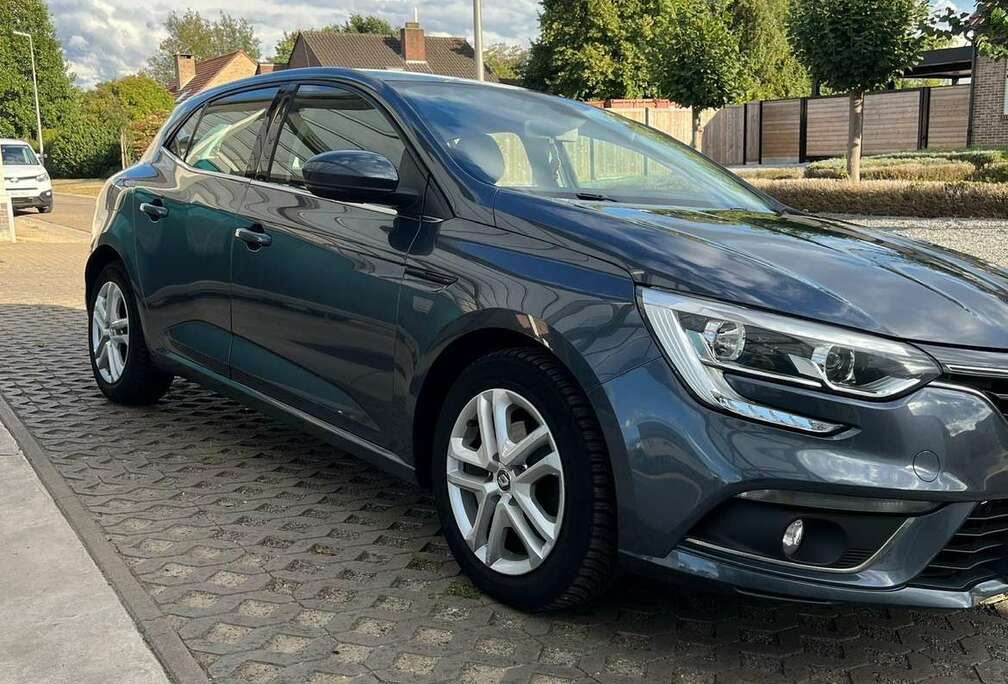 Renault ENERGY TCe 100 EXPERIENCE