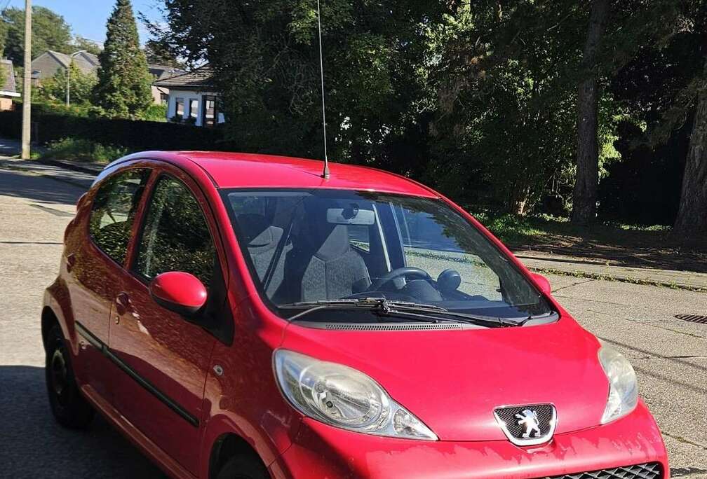 Peugeot 1.0i Urban Move