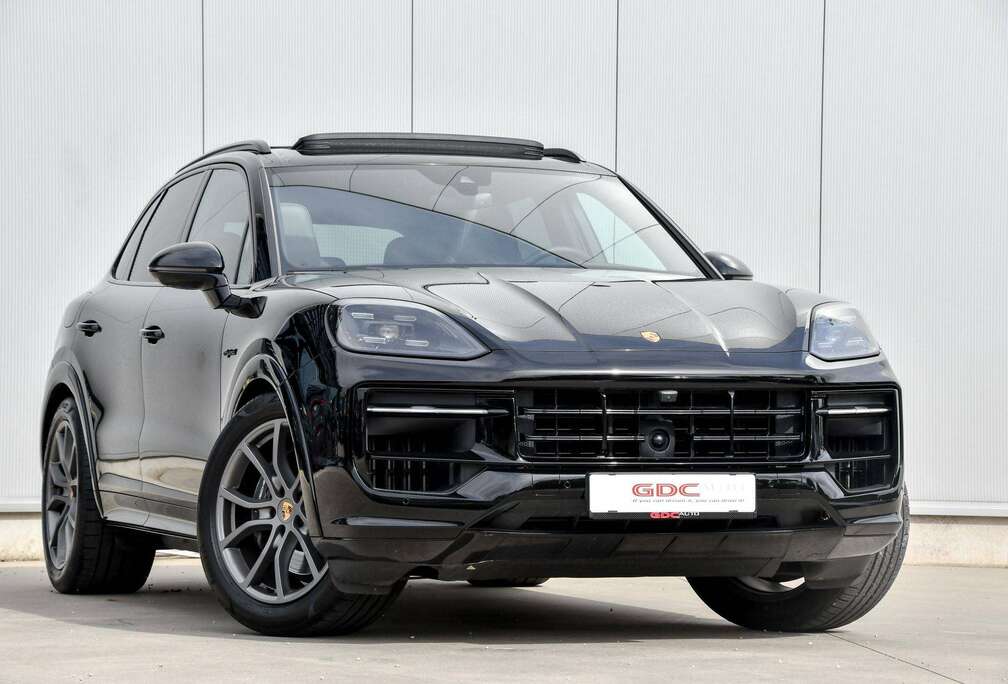Porsche E-Hybrid l Sport Design l Pano l Sport Chrono l Sportuitlaat