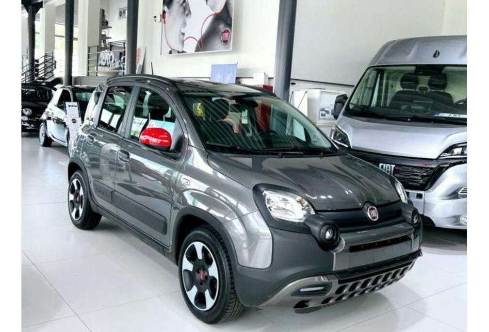 Fiat CROSS RED