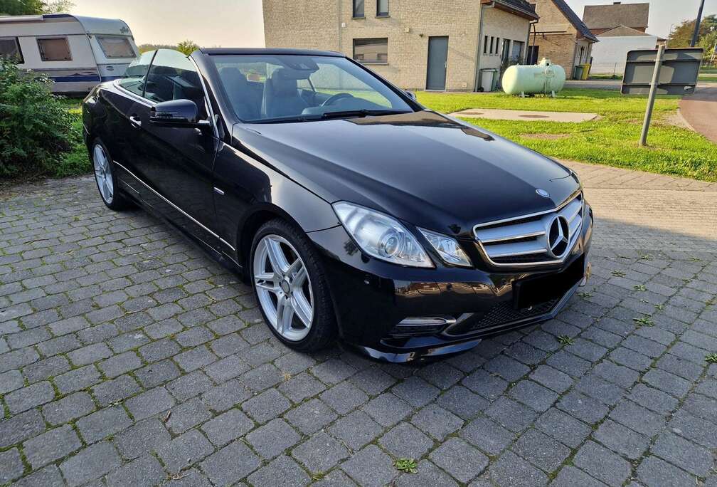 Mercedes-Benz E 220 CDI DPF Cabrio Airscarf - Navi - Leder