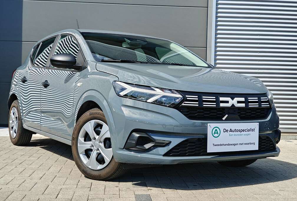Dacia Sandero 1.0i SCe Essential