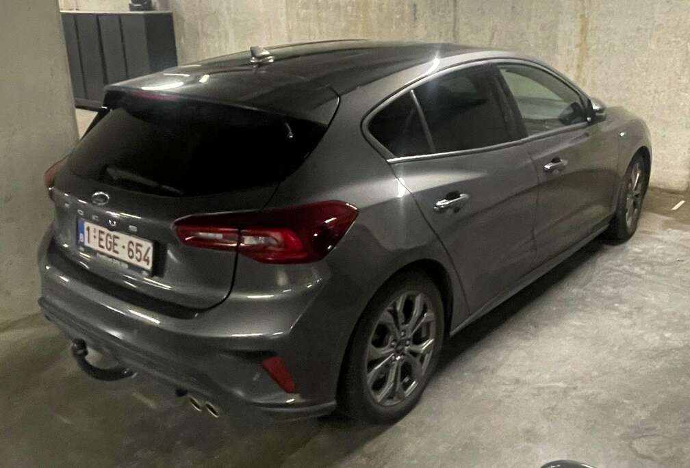 Ford Focus 1.0 EcoBoost MHEV ST-Line