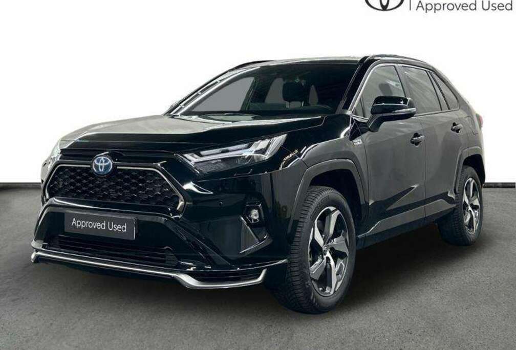 Toyota Dynamic Plus PHEV AWD