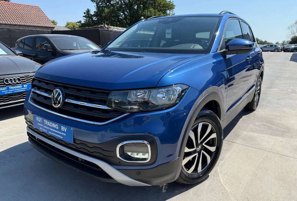 Volkswagen 1.0 TSI 115PK VIRTUAL NAVIGATIE CAMERA CARPLAY TREKHAAK PDC ALU LED